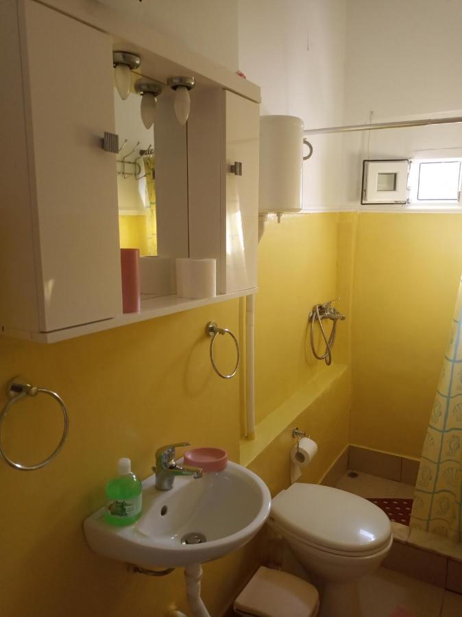Katerina'S Apartments Kini מראה חיצוני תמונה