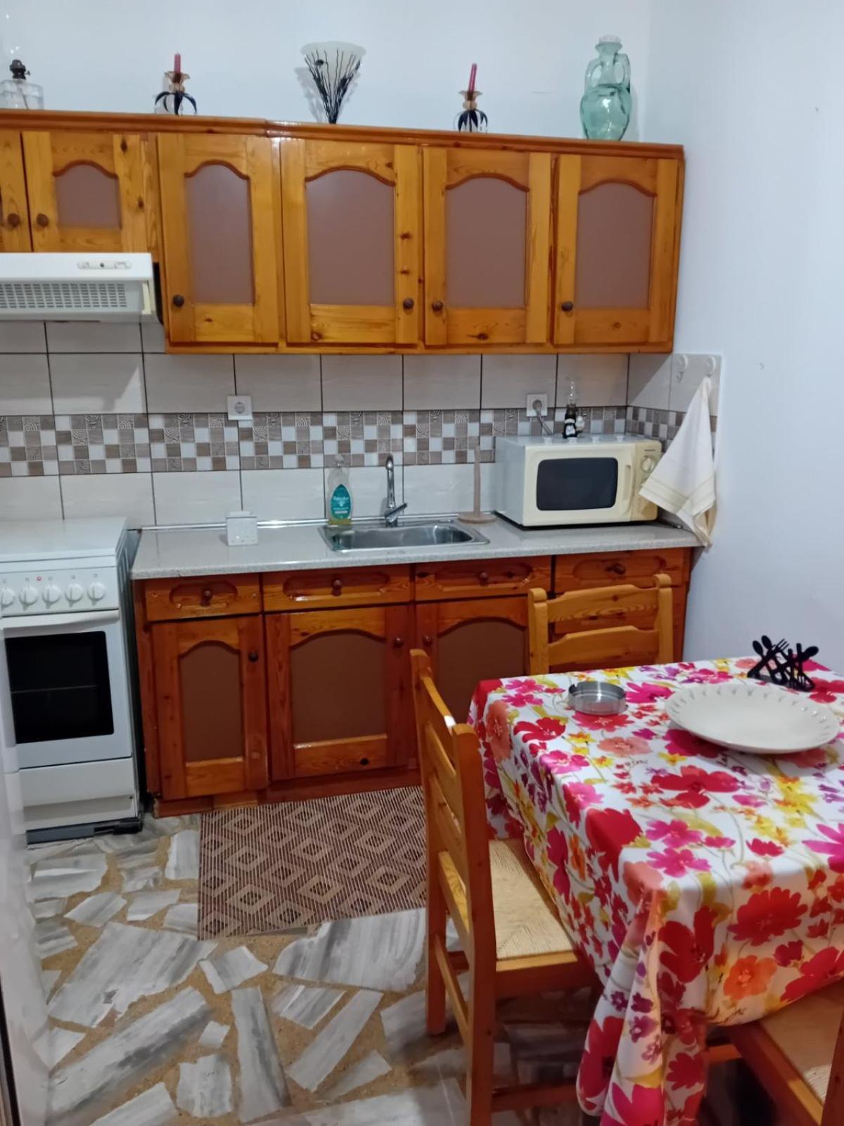 Katerina'S Apartments Kini מראה חיצוני תמונה